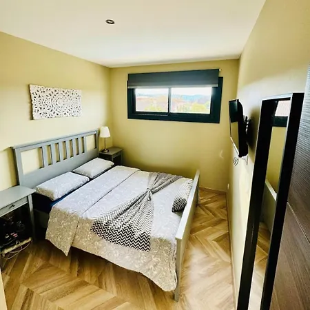 Chambre Privee, Proche Aeroport Et Airbus Saint-Victoret Room photo